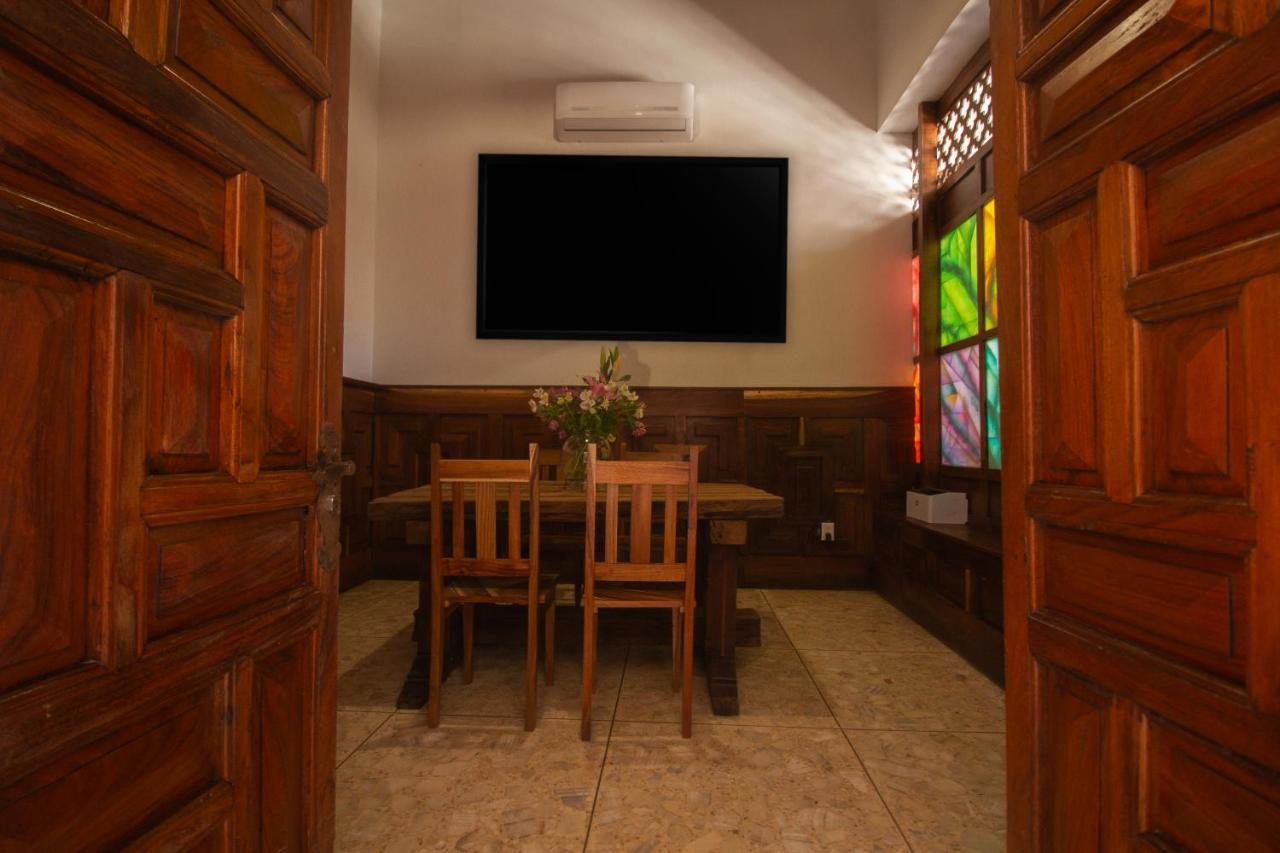Nana Vida Hotel Morelia Kültér fotó
